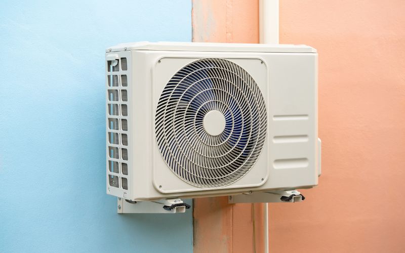 Nguyên nhân cục nóng điều hòa kêu to, nên thay mới hay sửa chữa?
