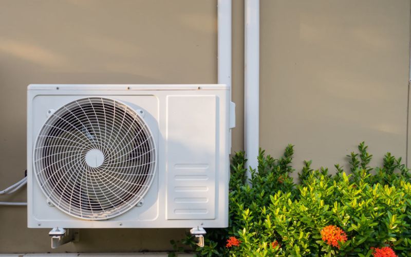 Cục nóng máy lạnh không chạy? Làm ngay những bước sau đây để thấy hiệu quả