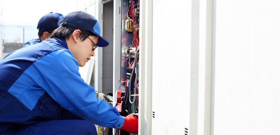 Cách vệ sinh máy lạnh âm trần để đảm bảo hiệu suất và tuổi thọ