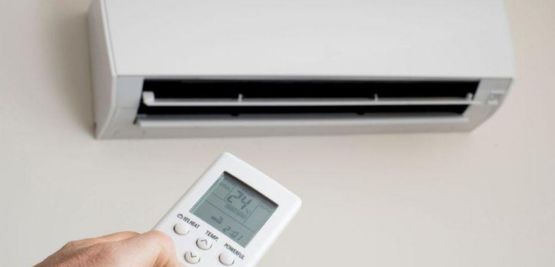 Hướng dẫn cách chỉnh remote điều hòa cho người mới bắt đầu
